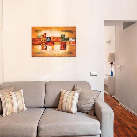 Living Rhome - Condotti Apartment Ρώμη Εξωτερικό φωτογραφία