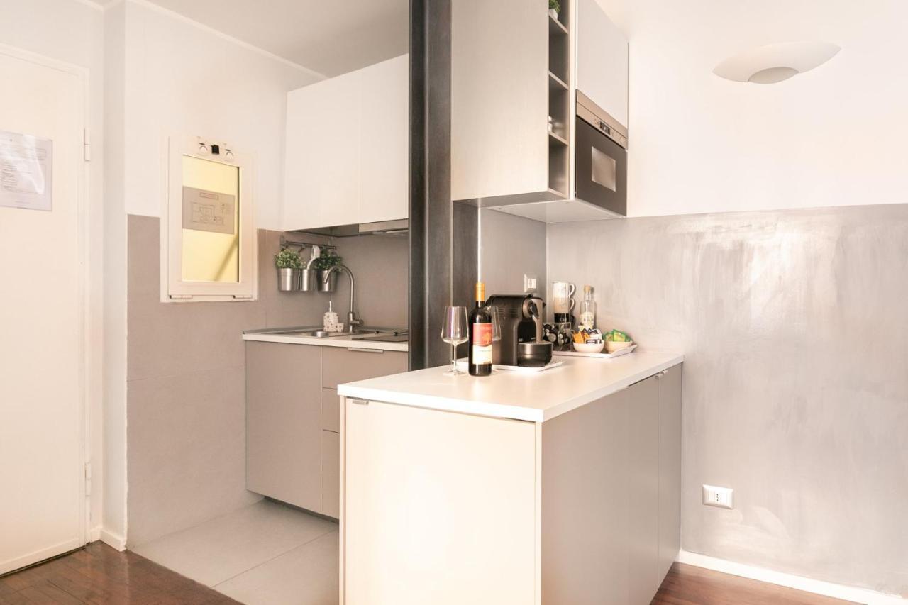 Living Rhome - Condotti Apartment Ρώμη Εξωτερικό φωτογραφία